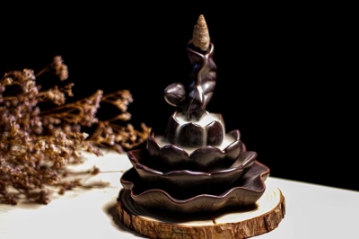 Xông Trầm hương